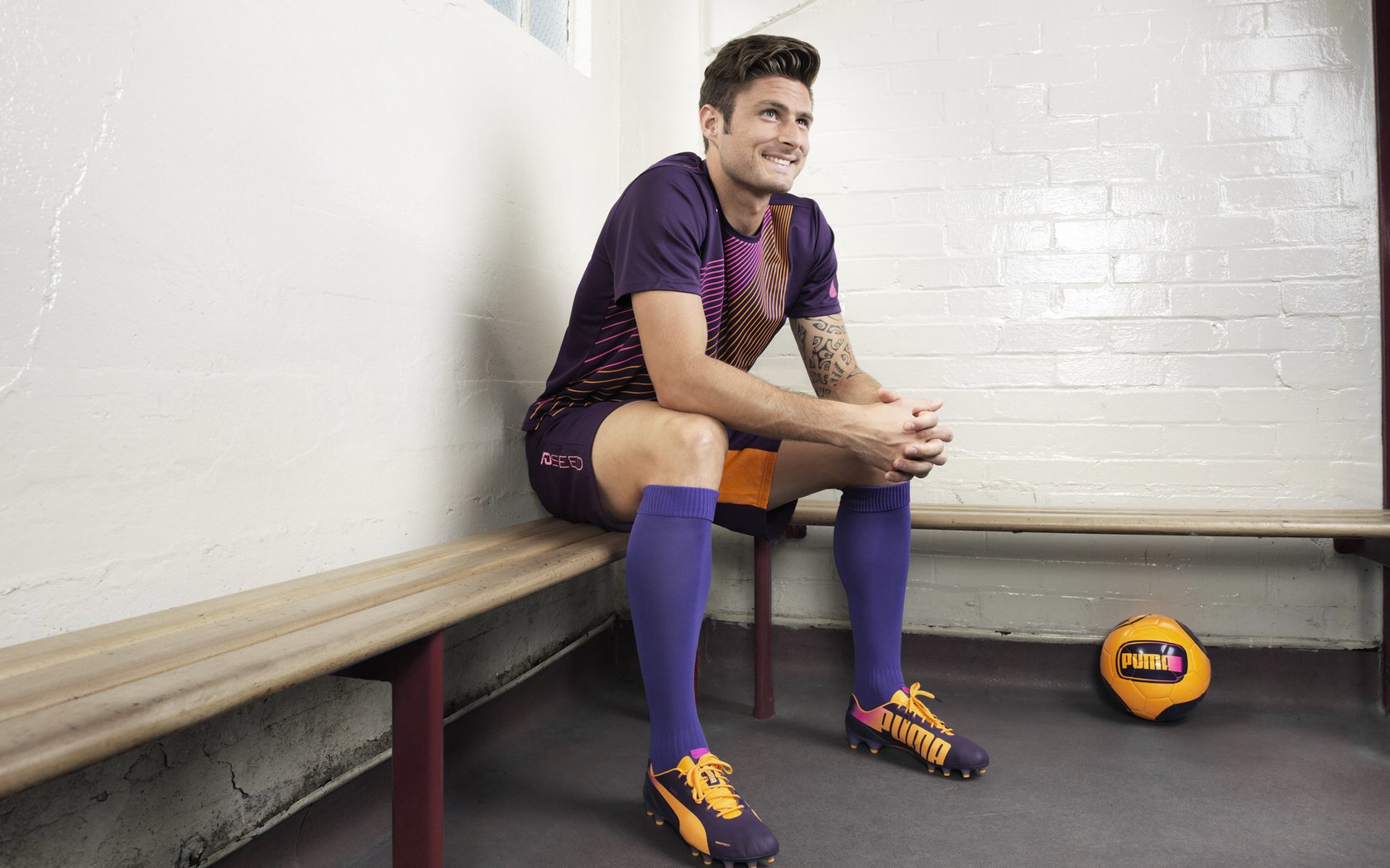 爱游戏中国-“中超联赛官方合作伙伴阵容再升级，赛事商业价值再攀新高”，中超联赛参赛队伍