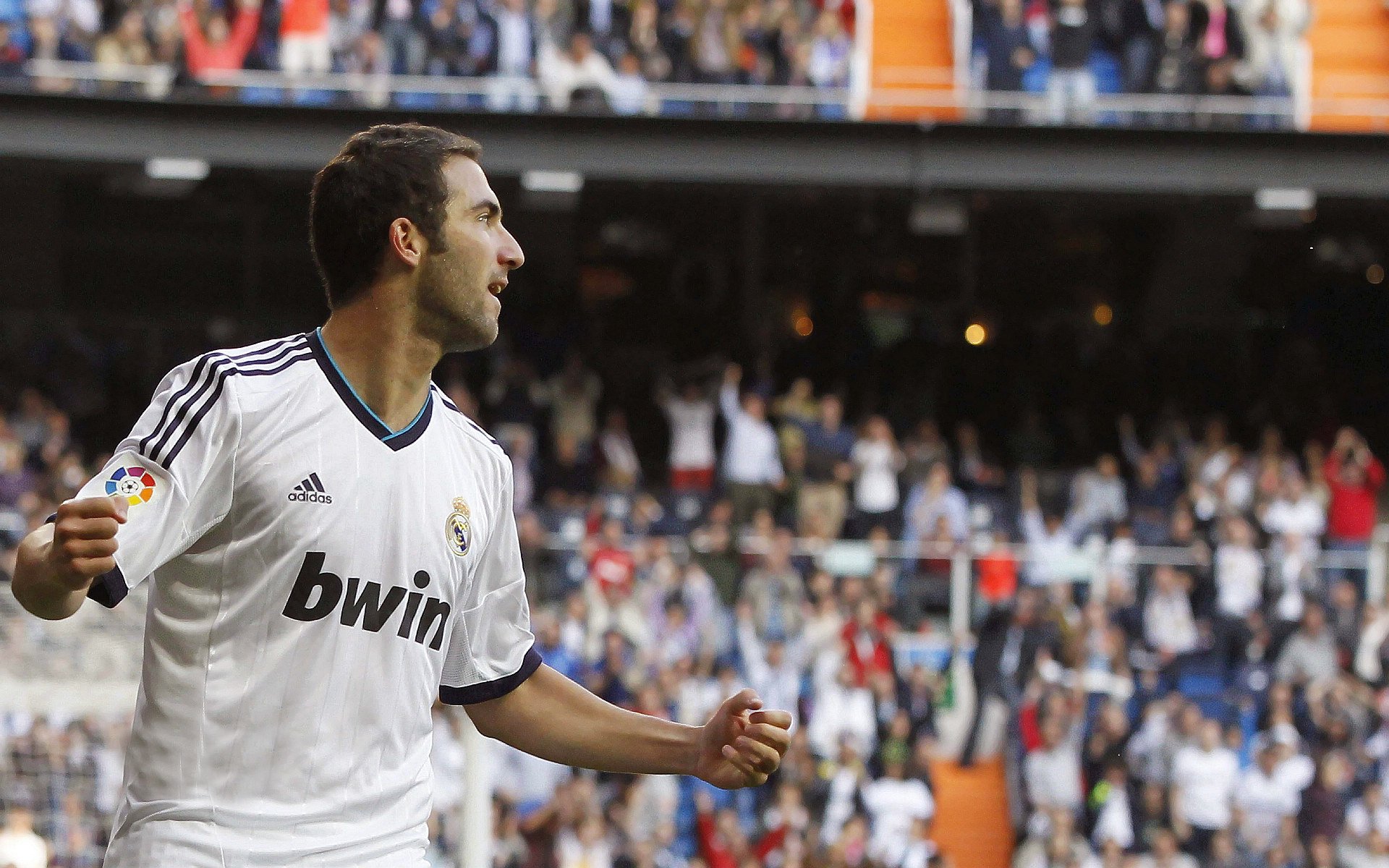 “法甲战火升级，豪门强敌鏖战到底”，法甲的豪门